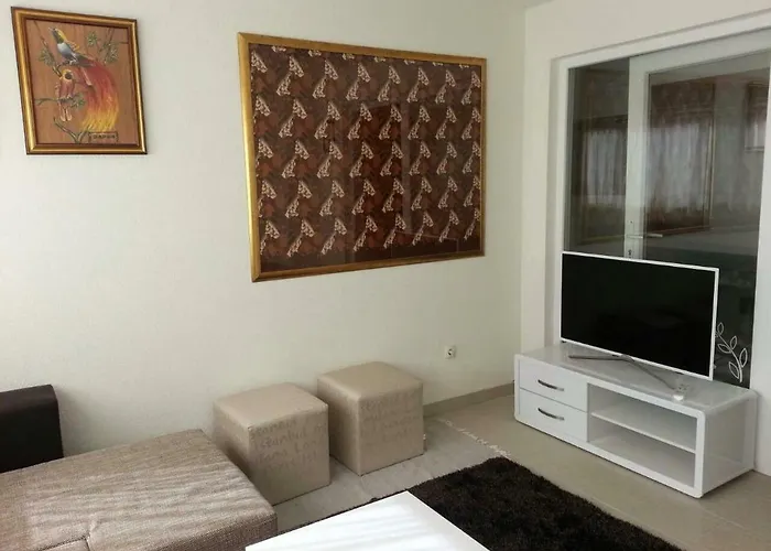 Kartini Apartment