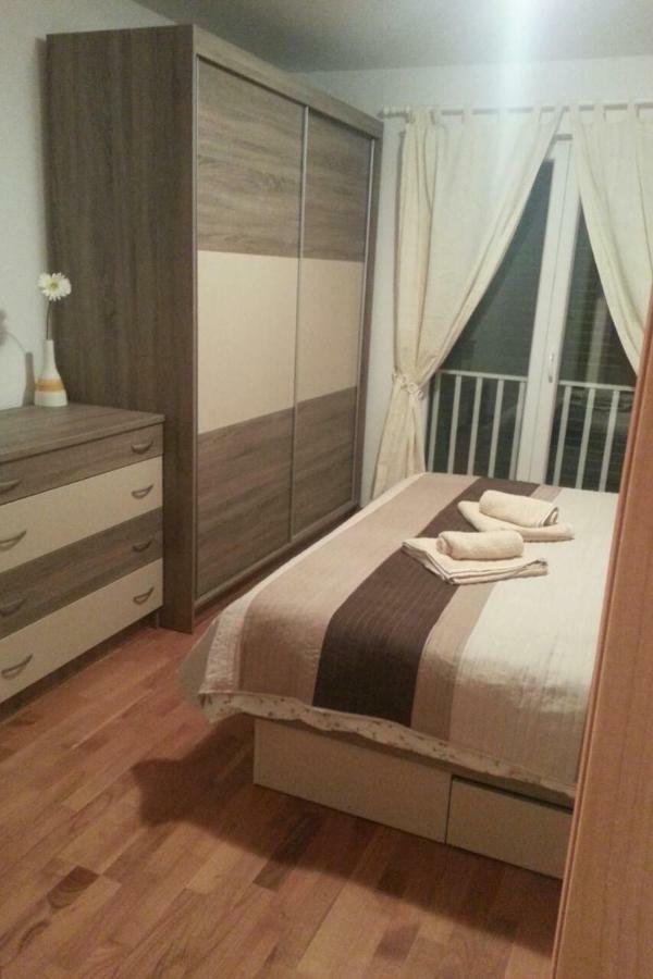 Kartini Apartment Nin