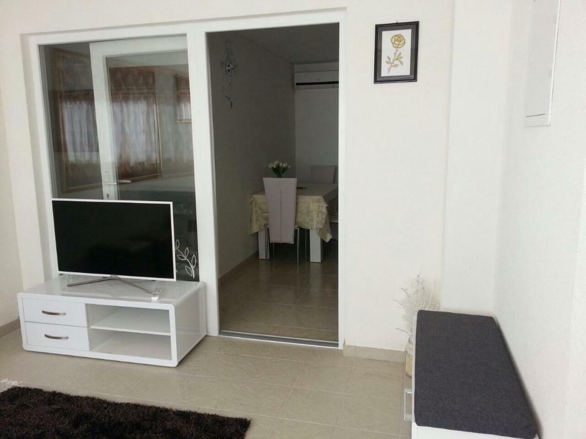 Apartment Kartini