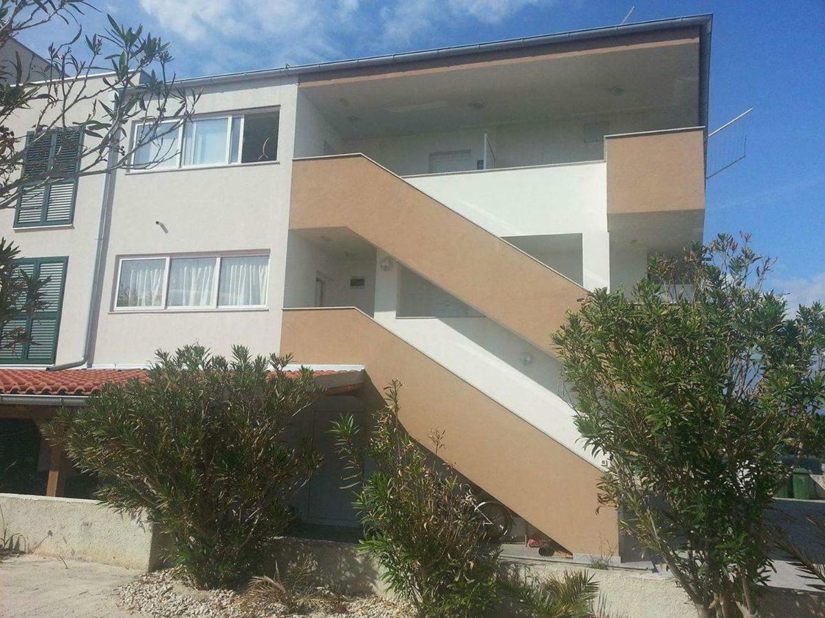 Kartini Apartmán *